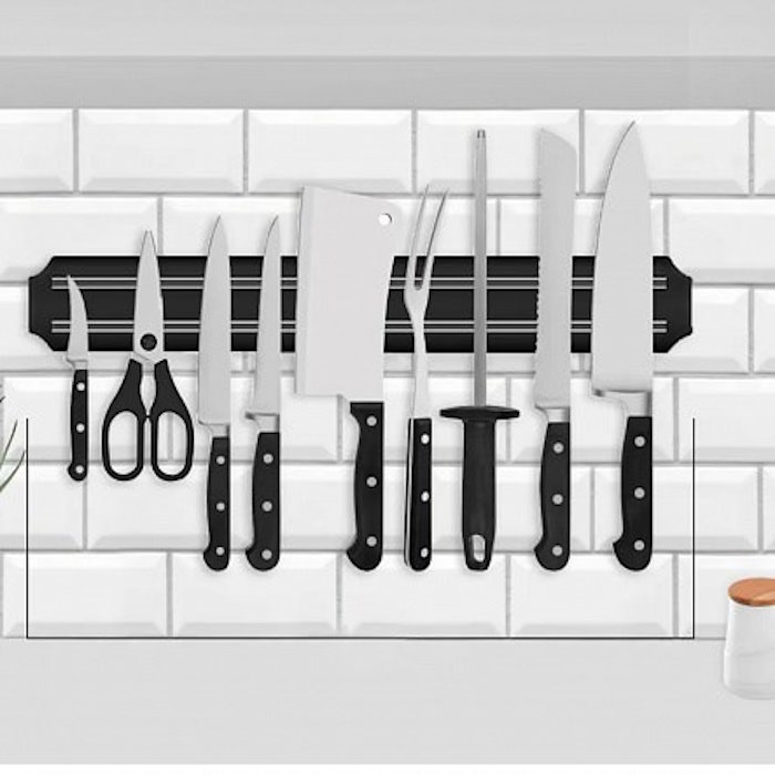 Магнітна планка для ножів 38 см  Магнітна планка для ножів 38 см