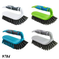 Щітка для одягу  вигнута 16,5х5,5 см (9784)