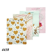Пакет подарунковий паперовий Асорті 30х42х12 см (4418)