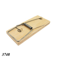 Мишоловка дерев'яна 105х47мм (3748) Мишоловка дерев'яна 105х47мм (3748)