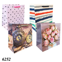 Пакет подарунковий паперовий 16х16х8 см (6252)