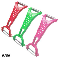 Ніж-овочечистка двосторонній 18х5 см (0186)