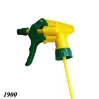 Розпилювач на пляшку (1900) Розпилювач на пляшку (1900)