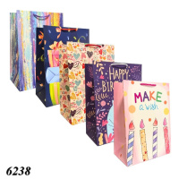 Пакет паперовий подарунковий 35х25х15 см (6238)