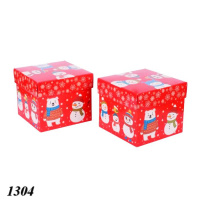 Новорічна коробка Кубик Червоний  700 гр (1304) Новорічна коробка Кубик Червоний  700 гр (1304)