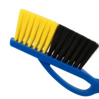 Щітка для авто зі скребком WALRUS (8852)