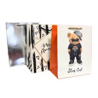 Пакет подарунковий паперовий 18х23х10 см (6540)