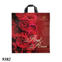 Пакет ПластикПак Троянди на червоному 40х42 см (9382)
